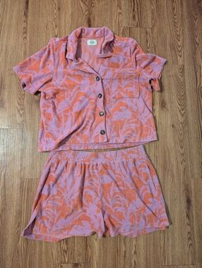 Marine Layer Pink and Orange Patterned Terry Cloth Set
